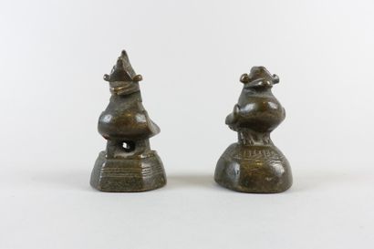 null Meeting of two opium weights in bronze representing birds

Height : 5,3 and...