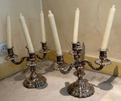 null Pair of silver plated candelabras with three arms of light

Rocaille style

Height...
