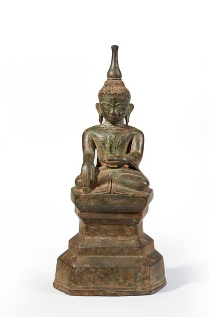 BIRMANIE - XIXe siècle 
Statuette de bouddha...