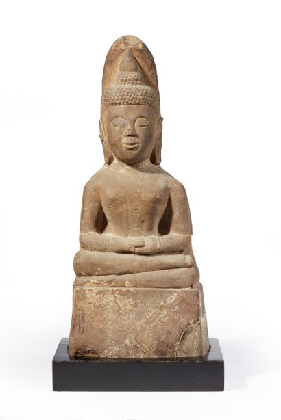 null BIRMANIE - Début du XXe siècle

Statuette de bouddha en grès sculpté, assis...