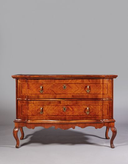 null A veneered chest of drawers with two drawers, the top in burr veneer decorated...