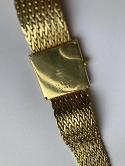 null Montre bracelet d'homme en or jaune 750 millièmes, la montre de forme carrée,...