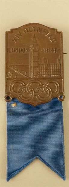 null Badge d'Officiel avec ruban de la XIVe Olympiade, Londres 1948. Ruban.

48 x...