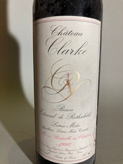 null BORDEAUX.

Château Clarke.

Baron Edmond de Rothschild.

Listrac-Médoc 1992.

10...