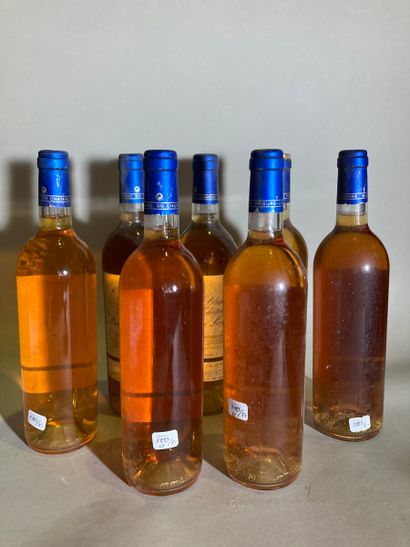 null BORDEAUX.

Le Blanc du Château Prieuré-Lichine. 

Lichine 1999.

7 bouteilles.

(Baisse...