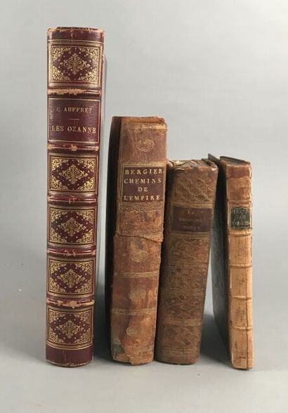 null Un lot de livres comprenant : 

- C. AUFFRET, Les Ozannes, Rennes, 1841

- Dom...