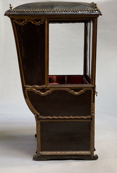 null Carrier chair in painted wood, gilded wood, studded leather, opening to a door...