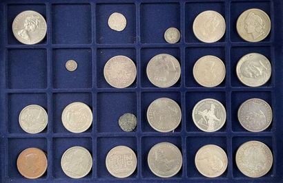 null Ensemble de monnaies étrangères et antiques, bronze et argent

B/T.B

Poids...