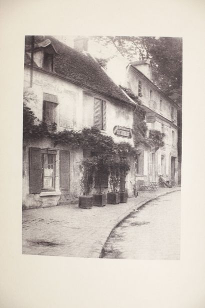 null Gérard de Nerval

Le Valois

illustré par Germaine KRULL