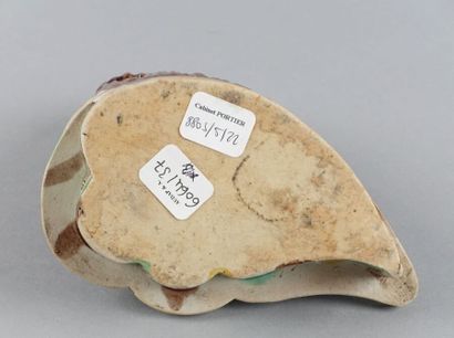 null CHINE - Époque KANGXI (1662-1722)

Rince-pinceaux en biscuit émaillé sancai,...