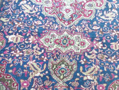 null Kirman carpet (cotton warp and weft, wool pile), Southeast Persia, circa 1930

Length...