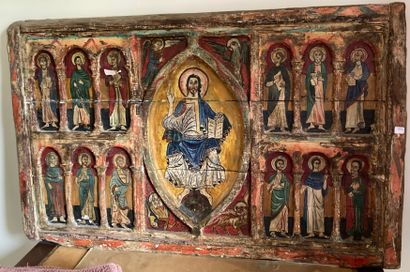 null Panneau en bois peint sculpté figurant les Douze apôtres entourant Jésus-Christ...
