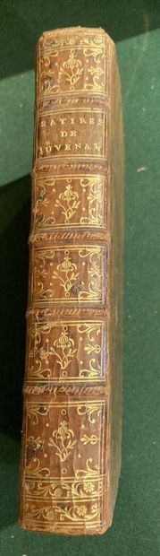 null JUVENAL. Satires. Traduites par Dusaulx, Paris, Lambert, 1770, 1 vol. in-8....