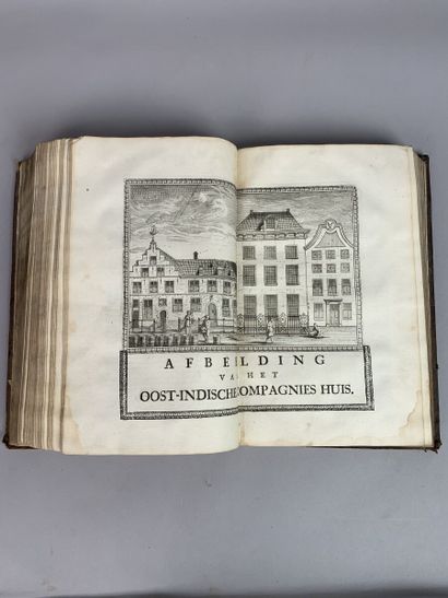 null DELFT. BESCHRYVING DER STADT DELFT Delft, R. Boitet, 1729 ; fort volume in-folio,...