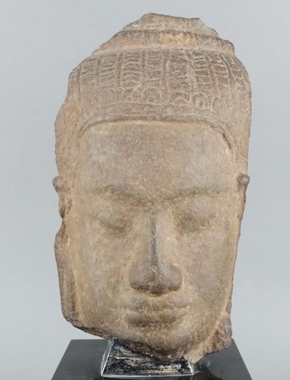 null CAMBODGE - Période khmer, BAYON, XIIe-XIIIe siècles
Fragment de tête de bouddha...
