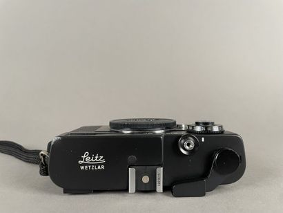 null Camera. Leitz Leica CL body n° 1402039 (1974) without lens. Not tested.
