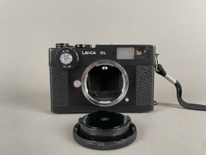 null Camera. Leitz Leica CL body n° 1402039 (1974) without lens. Not tested.