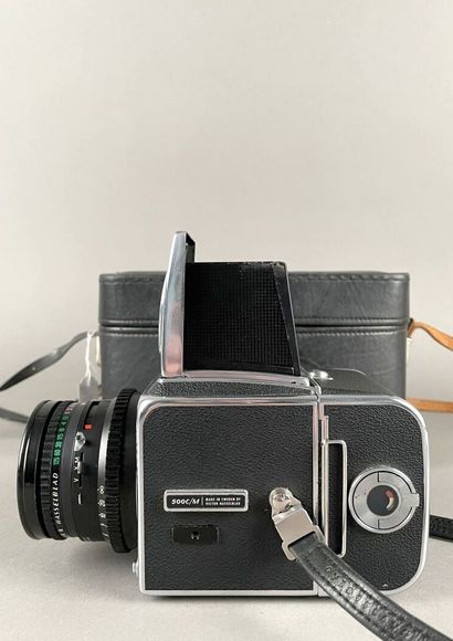 null Camera. Hasselblad 500 C/M body with Carl Zeiss Planar 2.8/80 mm T* lens (dirt)...