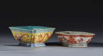 CHINA - 19th century
Two bowls, one poly-lobed,...