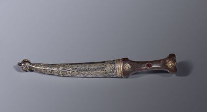 null Rare Ottoman dagger
Turkey, Ottoman period, second half of 17th century
Length:...