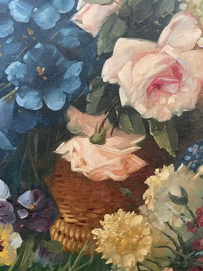 null J. ESTÈVE (XIX-XXe siècles)
Panier de fleurs dans un paysage
Huile sur toile,...