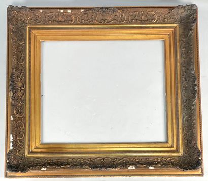 null Two frames in wood and patinated stucco.
(Accidents.)
Height : 73.5 cm ; Width...