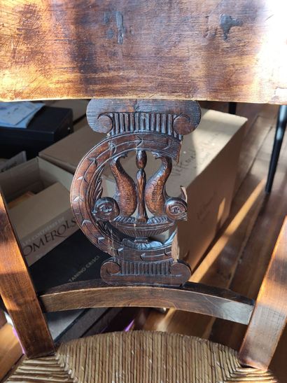 null Set of three carved wood chairs with openwork dolphin backs.
(Accidents.)
Height...