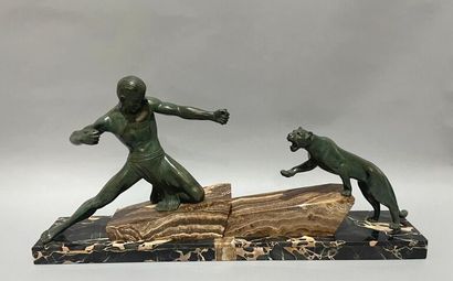 null 20th century school
Hunter and panther 
Subject in green patina bronze resting...