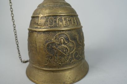 null Bronze door bell decorated with friezes in relief
Height Height : 49 cm