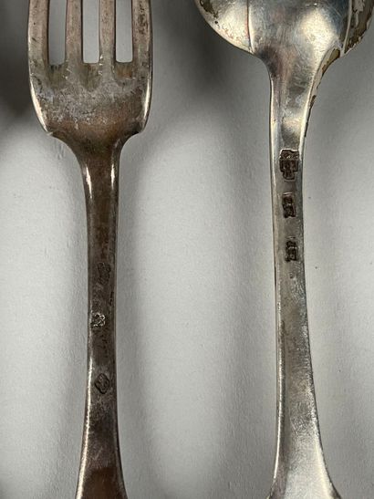 null Couvert en argent XVIIIe siècle, le spatule gravé F.R., modèle uniplat 

On...