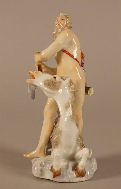 null ALLEMAGNE, Meissen
" Neptune "
Sujet en porcelaine polychrome.
Fin du XVIIIe,...