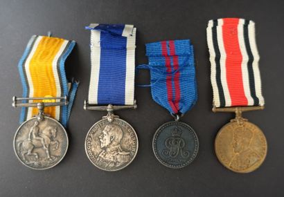 null GREAT BRITAIN.
RÈGNE DE GEORGES V.
Four medals: 
- CORONATION MEDAL. Silver....