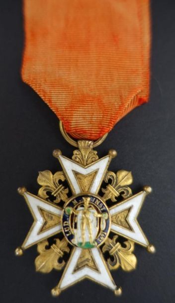 null FRANCE.
ORDRE ROYAL ET MILITAIRE DE SAINT LOUIS. 
Croix de chevalier d'époque...