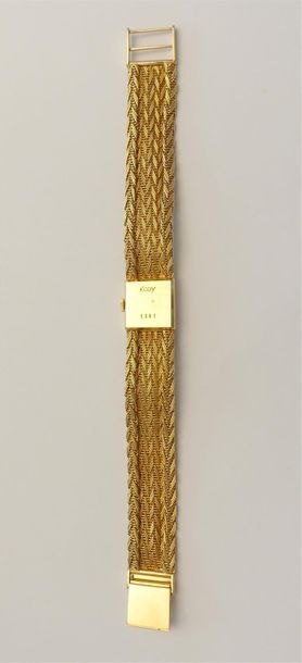 null KODY.
Montre bracelet de dame, en or jaune 750 millièmes, la montre de forme...