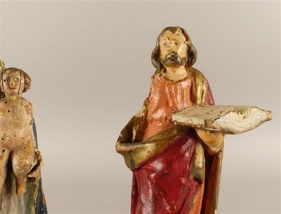 null Vierge à l'enfant et Saint personnage 
Deux petits sujets en bois sculpté polychromé.
Haut....