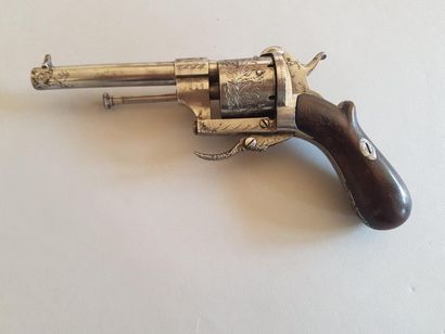 Revolver système Lefaucheux, fabrication liégeoise Lefaucheux system revolver, Liège...