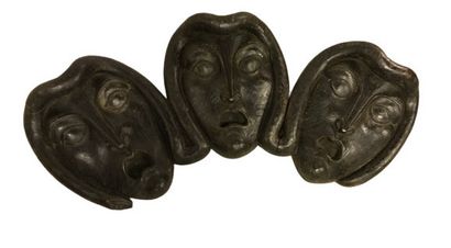 Nathan IMENITOFF, Trois visages, vers 1925-1930  Sculpture en bois naturel