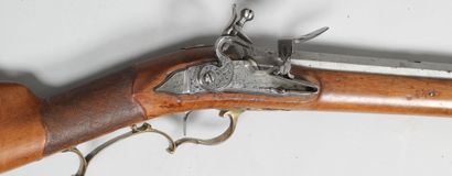 null 
Flintlock hunting rifle, octagonal barrel signed on the upper side, in silver...
