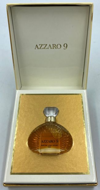 LORIS AZZARO " Azzaro 9 " LORIS AZZARO "Azzaro 9 

Glass bottle, round shape, titrated....