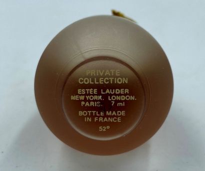 ESTEE LAUDER " Private collection " ESTEE LAUDER " Private collection 

Frosted glass...