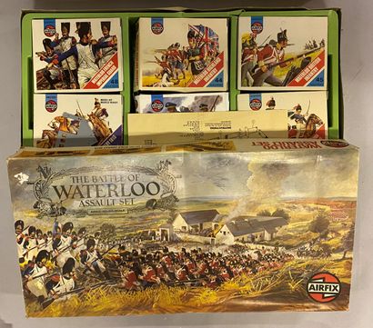 AIRFIX. Deux boites à monter dont « bataille de Waterloo » (ref. 51653-6) et « bataille...