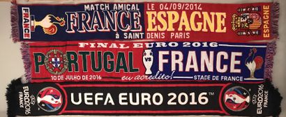 TROIS ECHARPES DE supporters: TROIS ECHARPES DE SUPPORTERS:

- France/ Espagne, match...