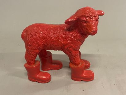 William SWEETLOVE William SWEETLOVE


"RED LAMB WITH BOOTS", 2007


Sculpture laqué...