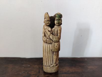 Couple en os scuplté Couple en os scuplté


 XIXe siècle


H : 10,5 cm