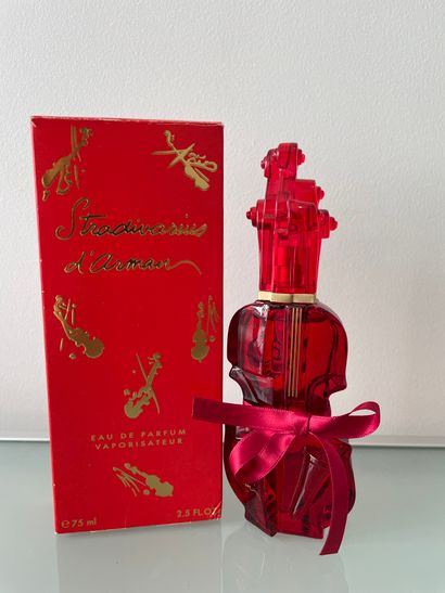 null ARMAN "Stradivarius



Sculptural bottle featuring a red violin. PDO. Created...