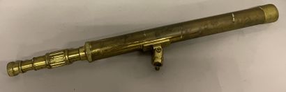 PARTIE DE LONGUE VUE pour téléscope en laiton doré Gilded brass telescope sight part

L:...