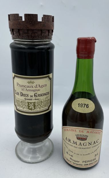 ARMAGNAC Armagnac

Domaine de Malartic

Roger Perric

Millesime 1976, à épaule.



Dans...