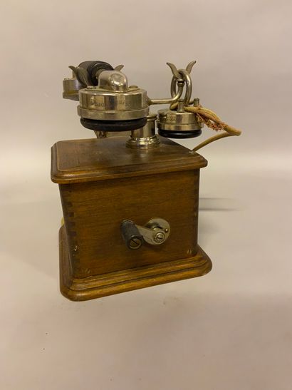 COMBINÉ TÉLÉPHONIQUE Old telephone handset with cartridge "Association des ouvriers...