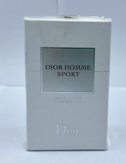 CHRISTIAN DIOR « Dior Homme Sport » CHRISTIAN DIOR "Dior Homme Sport

Glass spray...
