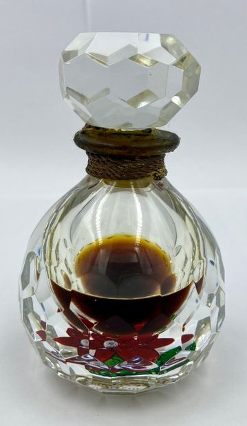 BALMAIN « Ivoire » BALMAIN " Ivory 

Crystal bottle from the Saint Louis crystal...